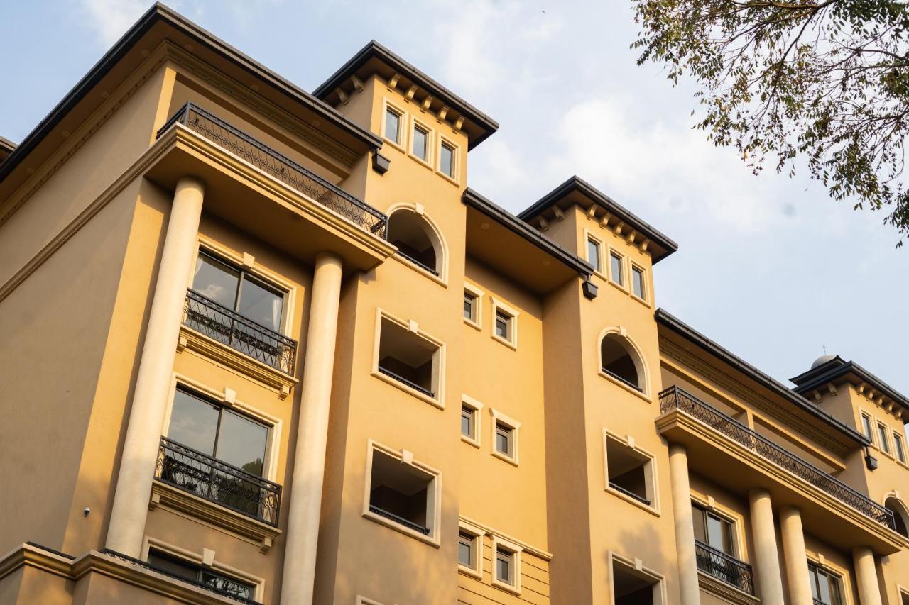 Fontis Residences Hotel 坎帕拉 外观 照片